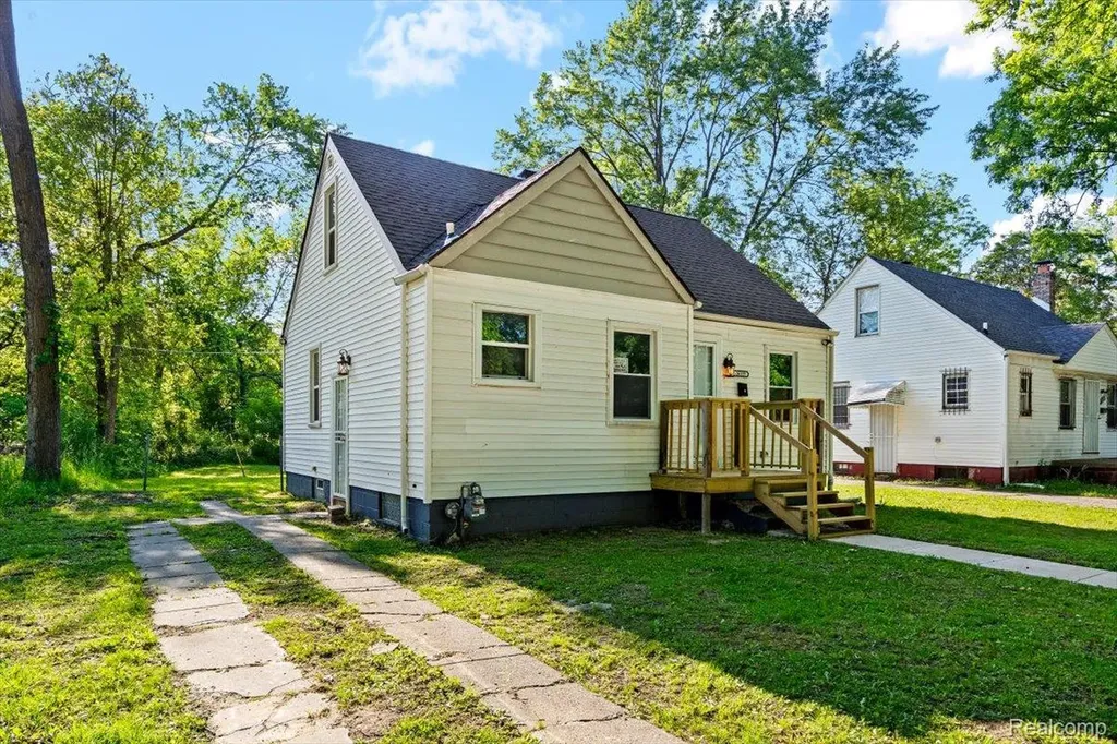 16139 Lamphere Street Detroit City MI 48219