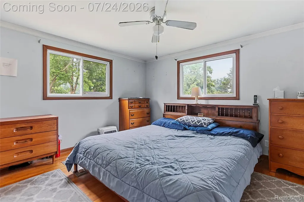 5108 Shelbyshire Drive Shelby Charter Township MI 48316