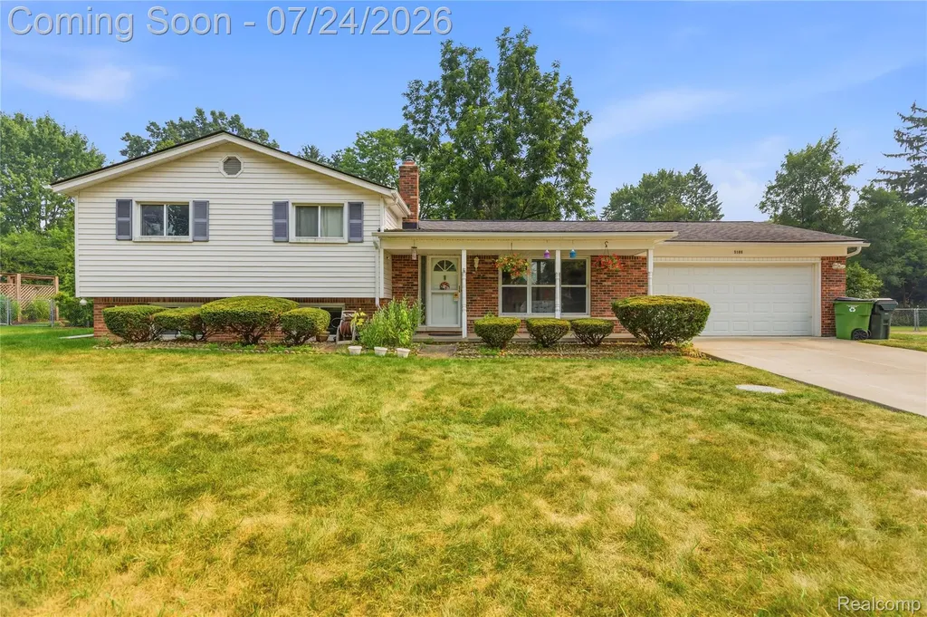 5108 Shelbyshire Drive Shelby Charter Township MI 48316
