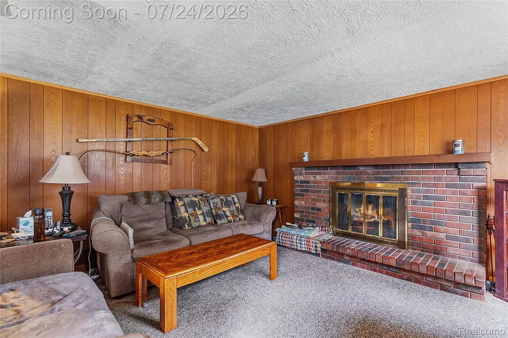 5108 Shelbyshire Drive Shelby Charter Township MI 48316