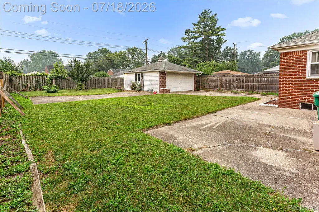 31535 Rush Street Garden City City MI 48135