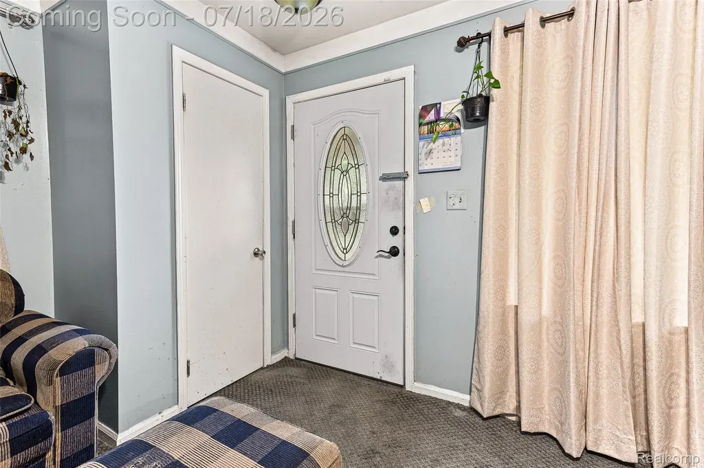 31535 Rush Street Garden City City MI 48135