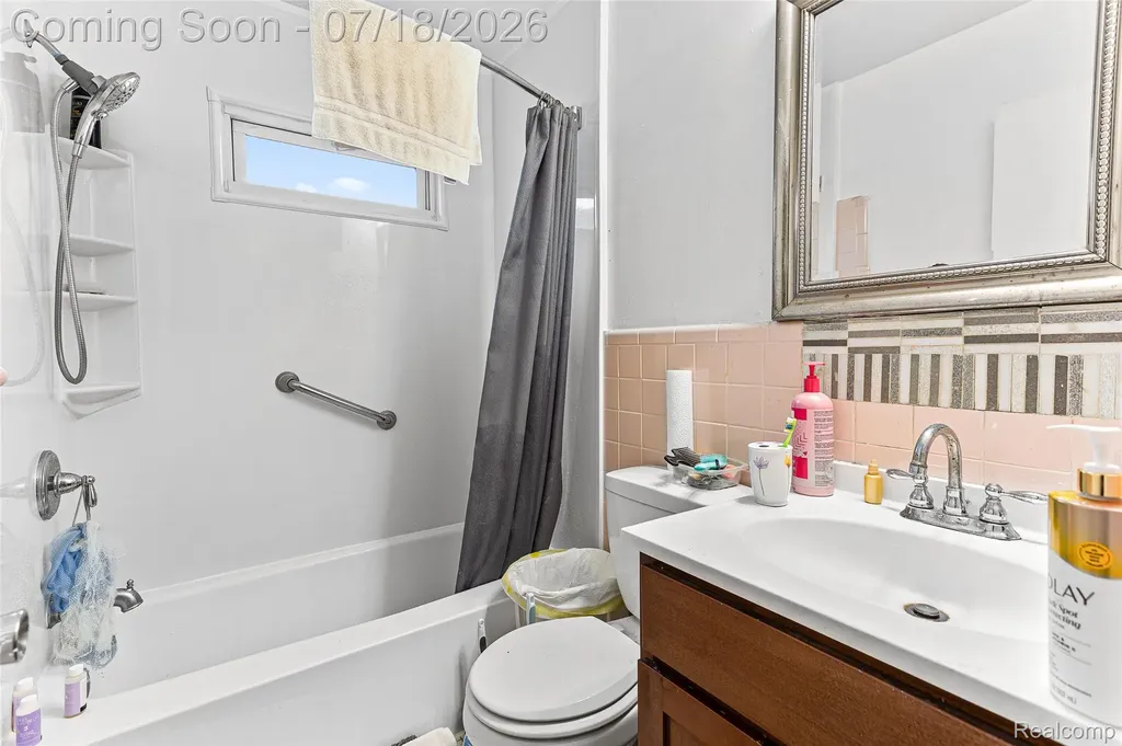 31535 Rush Street Garden City City MI 48135