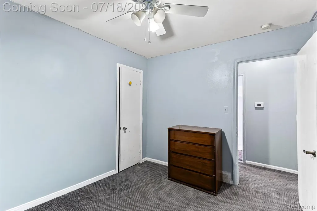 31535 Rush Street Garden City City MI 48135