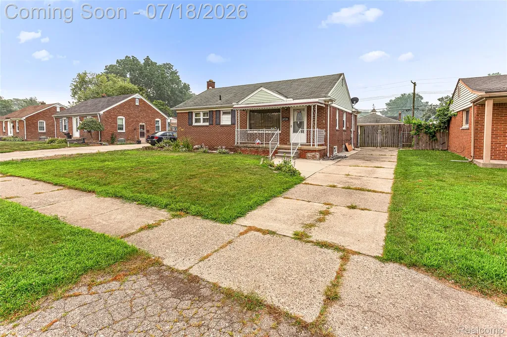 31535 Rush Street Garden City City MI 48135
