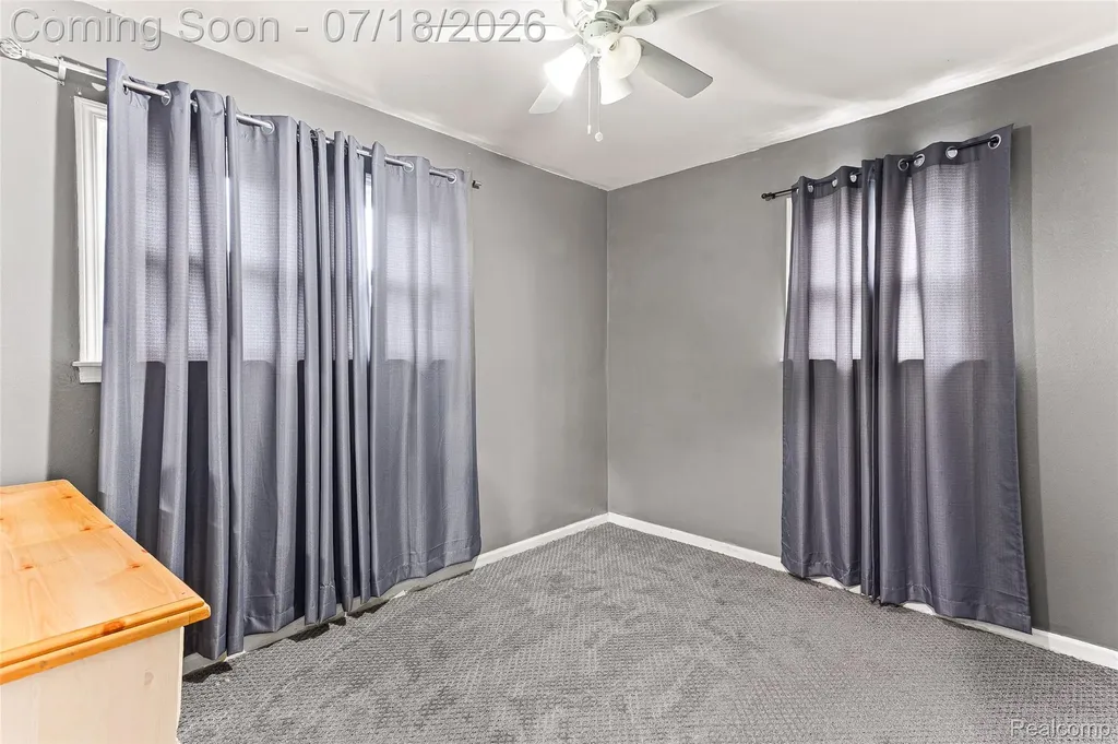31535 Rush Street Garden City City MI 48135