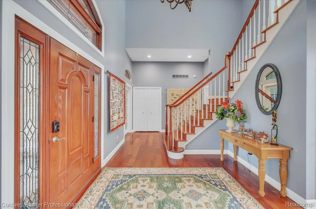 718 Shrewsbury Drive Orion Charter Township MI 48348