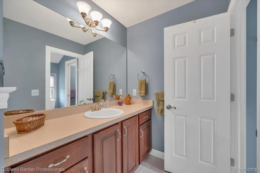 718 Shrewsbury Drive Orion Charter Township MI 48348