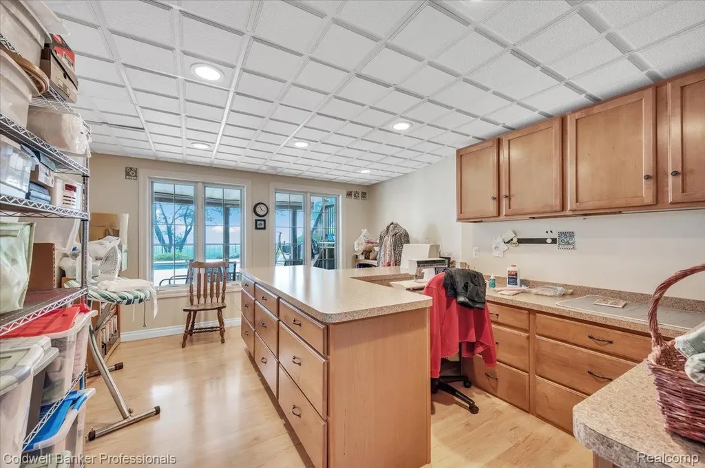 718 Shrewsbury Drive Orion Charter Township MI 48348