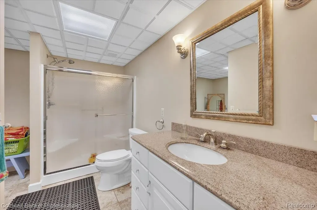 718 Shrewsbury Drive Orion Charter Township MI 48348