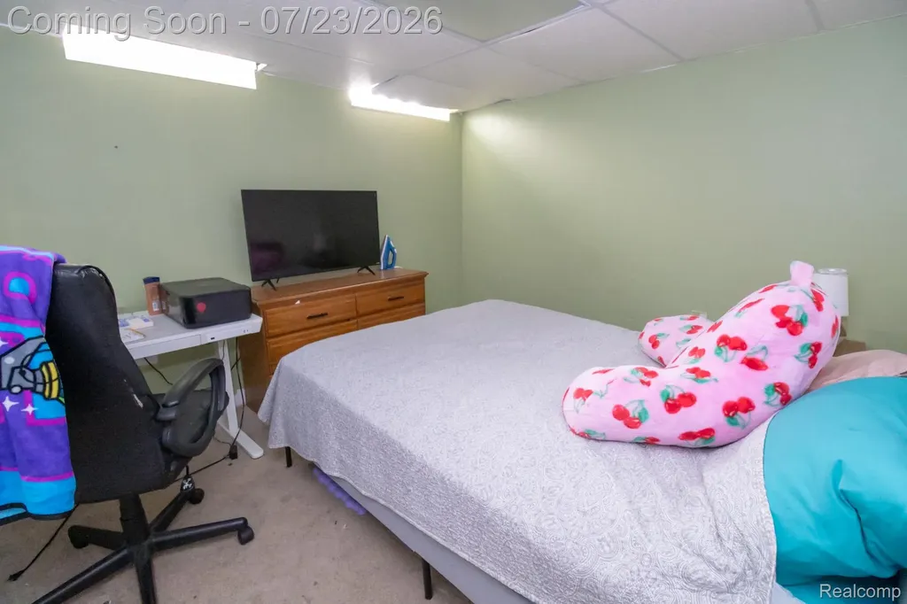 34011 Majestic Street Westland City MI 48185