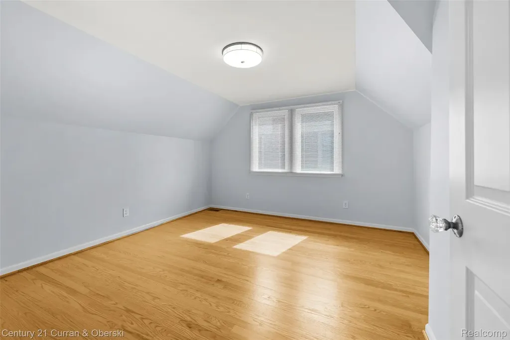 23035 Marlboro Street Dearborn City MI 48128