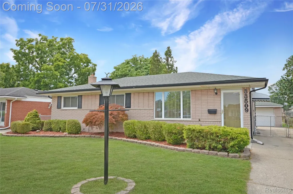 33509 Stonewood Drive Sterling Heights City MI 48312