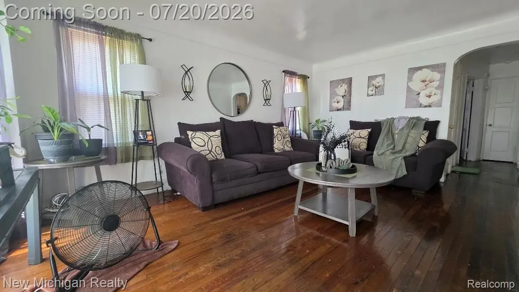 16237 Edmore Drive Detroit City MI 48205