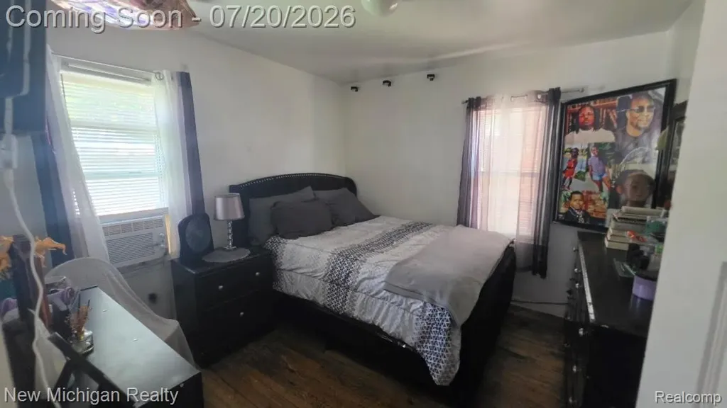 16237 Edmore Drive Detroit City MI 48205