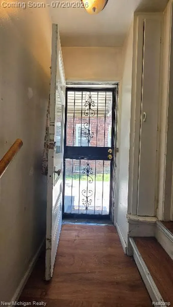 16237 Edmore Drive Detroit City MI 48205