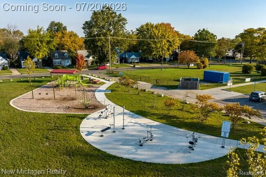 16237 Edmore Drive Detroit City MI 48205