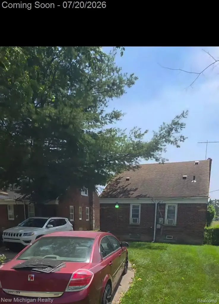 16237 Edmore Drive Detroit City MI 48205