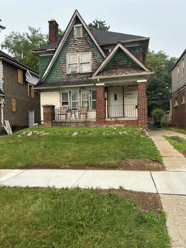 14971 Hartwell Street Detroit City MI 48227
