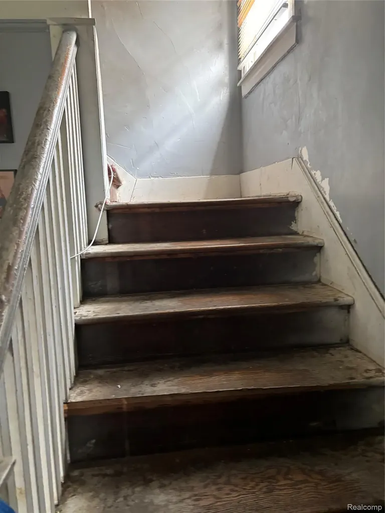 14971 Hartwell Street Detroit City MI 48227