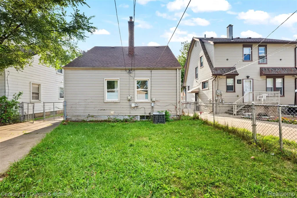 7910 Orchard Avenue Dearborn City MI 48126