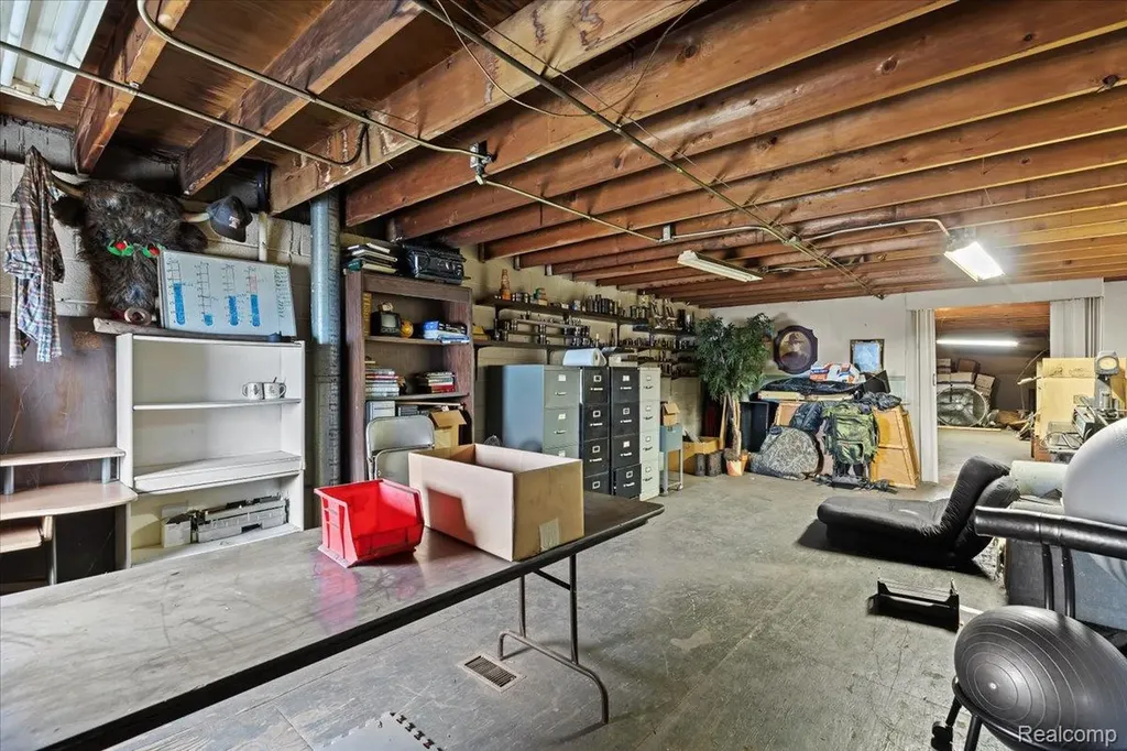 4070 5th Street Wyandotte City MI 48192