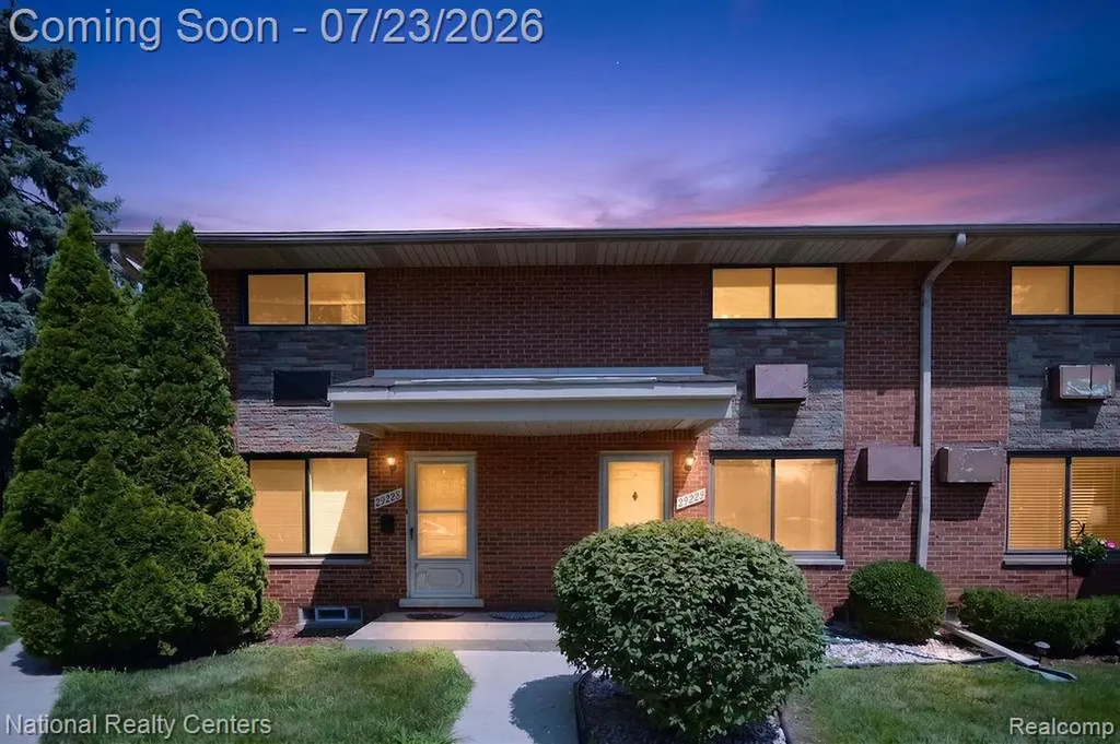 29226 Tessmer Court Madison Heights City MI 48071