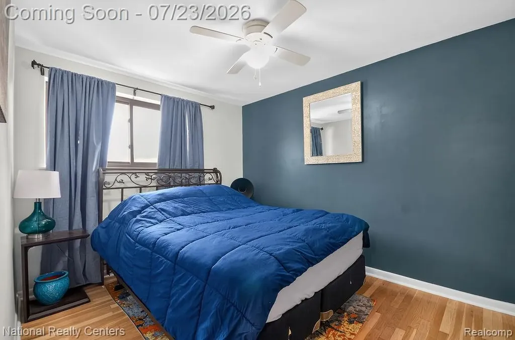 29226 Tessmer Court Madison Heights City MI 48071