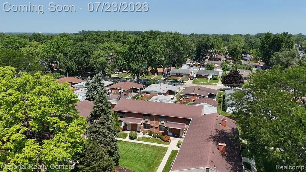 29226 Tessmer Court Madison Heights City MI 48071