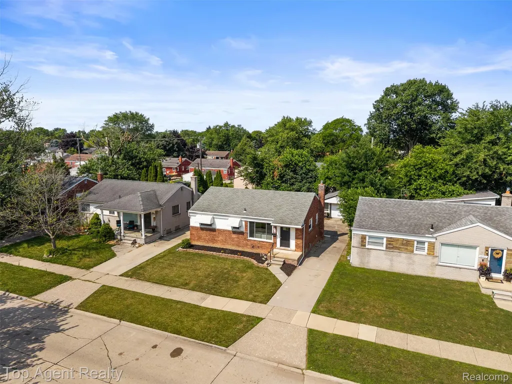 15110 Drake Street Southgate City MI 48195