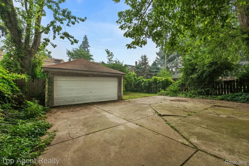 18642 Lancashire Street Detroit City MI 48223