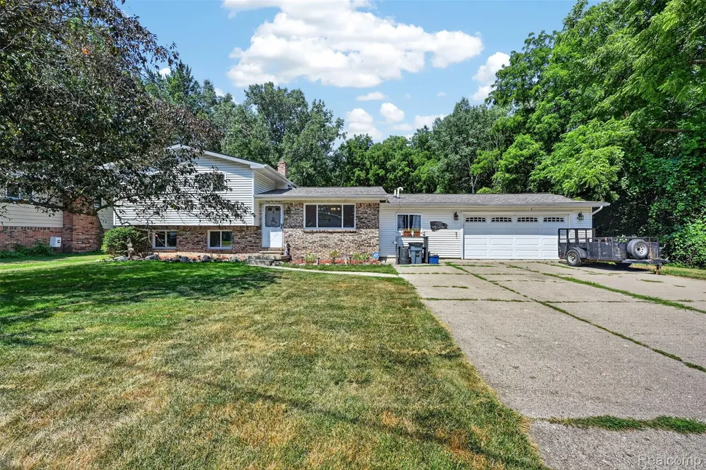 4290 Sulgrave Drive Flint Charter Township MI 48473