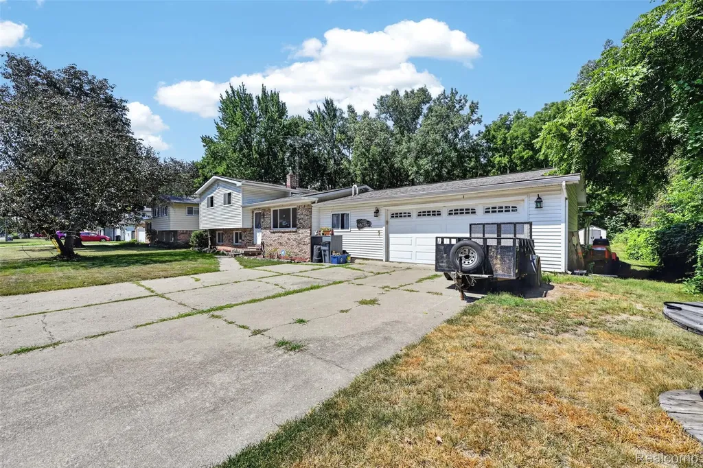 4290 Sulgrave Drive Flint Charter Township MI 48473