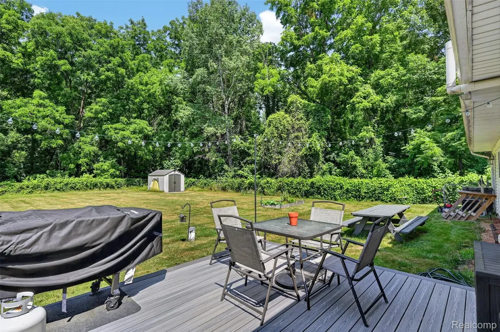 4290 Sulgrave Drive Flint Charter Township MI 48473