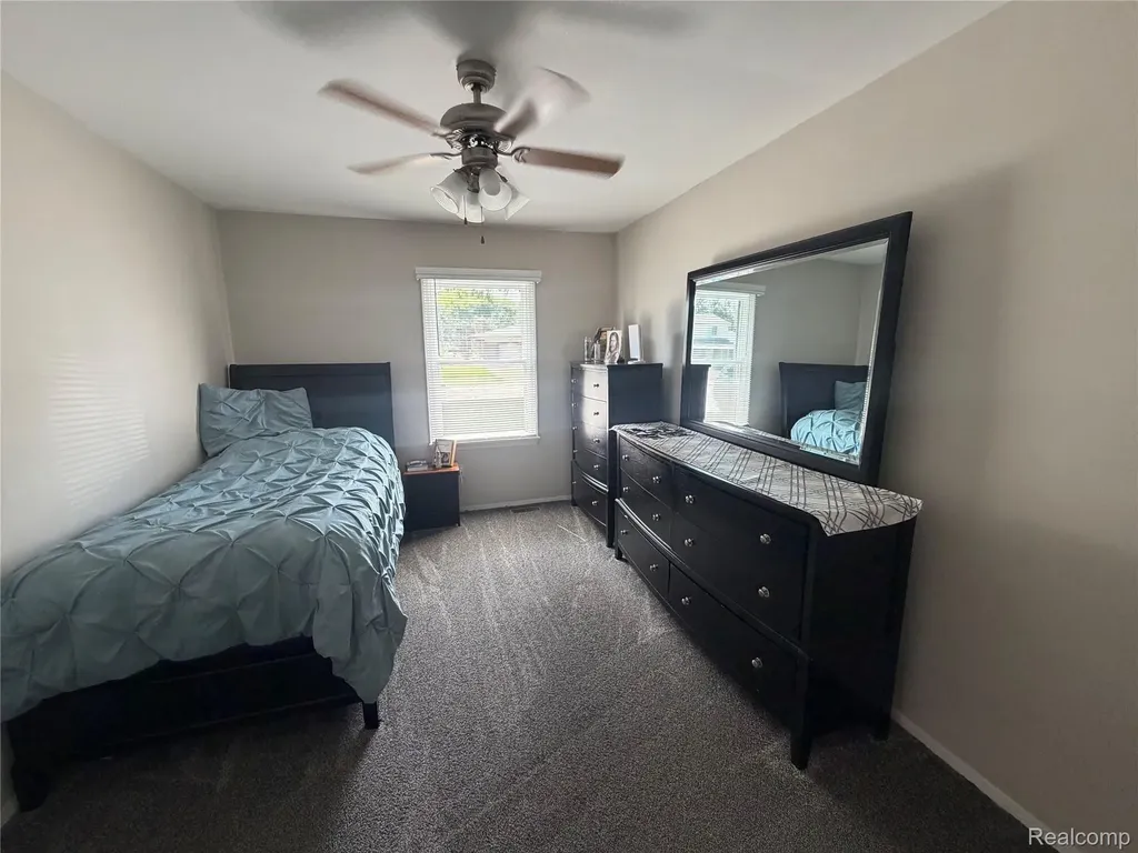 37540 Rosebush Street Sterling Heights City MI 48310