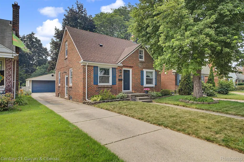 1521 Highview Street Dearborn City MI 48128