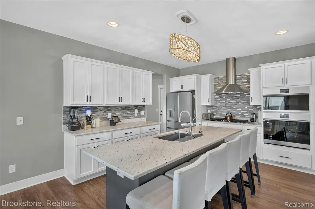 9830 Loretta Lane Green Oak Township MI 48178