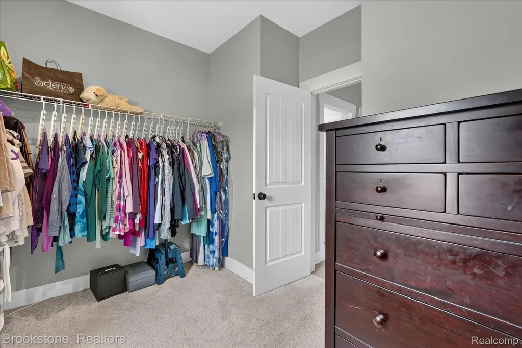 9830 Loretta Lane Green Oak Township MI 48178