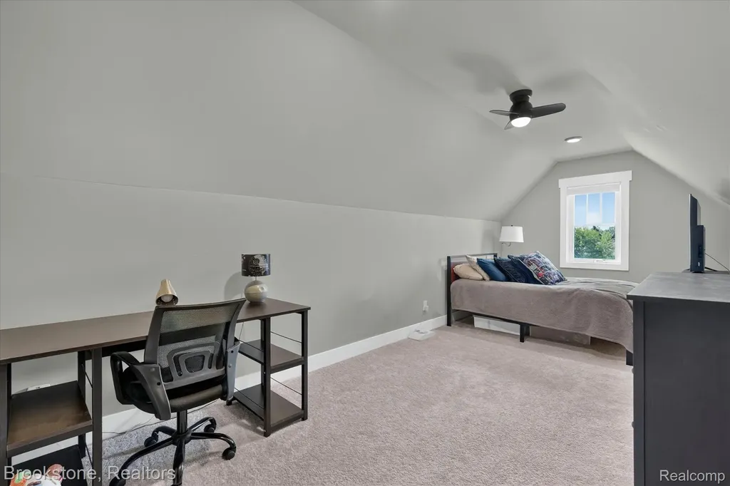 9830 Loretta Lane Green Oak Township MI 48178