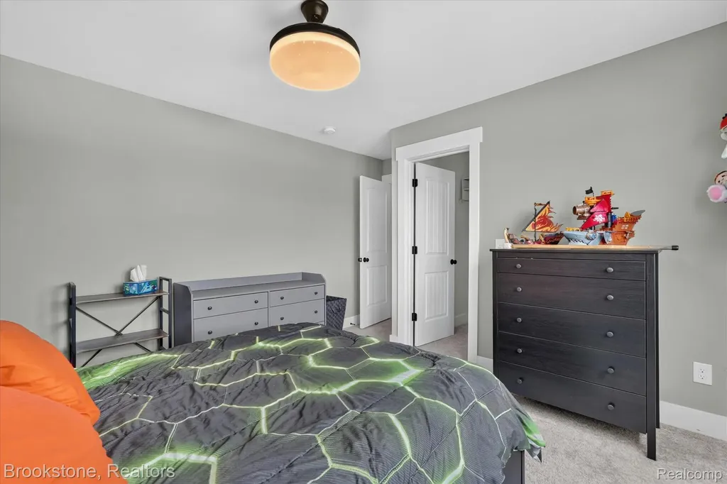 9830 Loretta Lane Green Oak Township MI 48178
