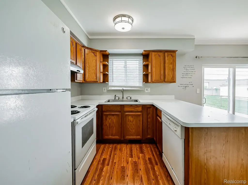 35725 Griswald Street Clinton Charter Township MI 48035