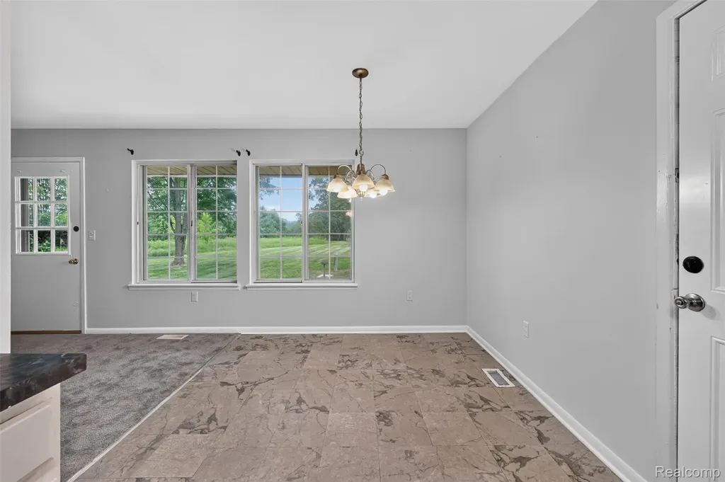 8324 N Genesee Road Genesee Charter Township MI 48458