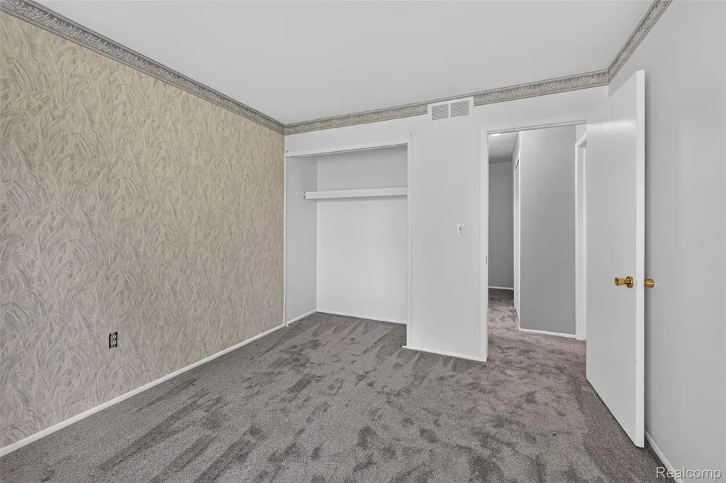 8324 N Genesee Road Genesee Charter Township MI 48458