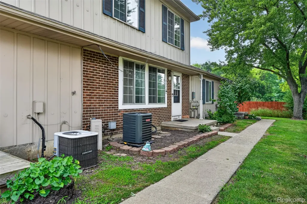 8324 N Genesee Road Genesee Charter Township MI 48458