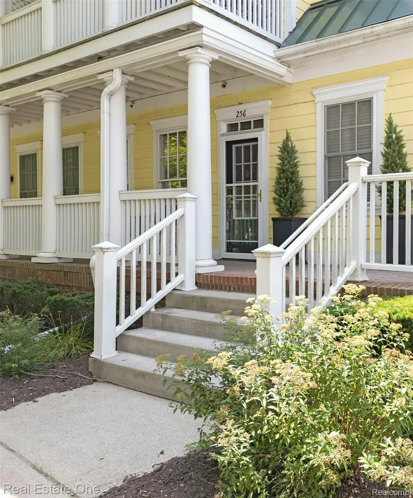256 Constitution Street Canton Charter Township MI 48188