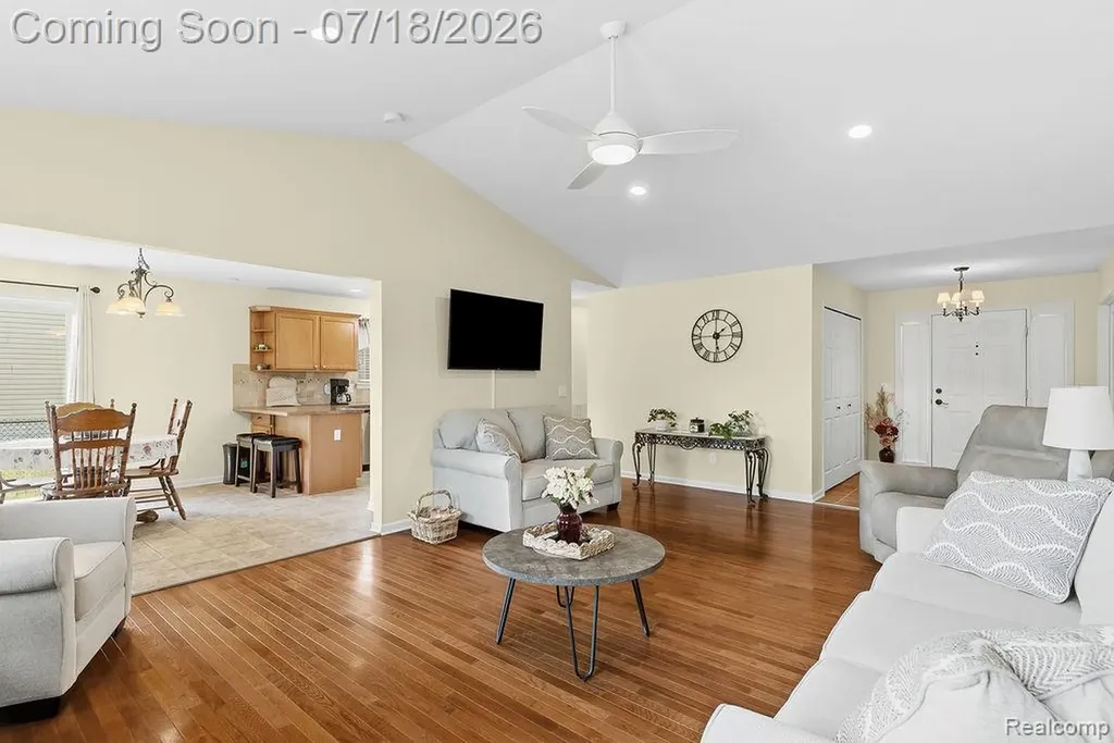 1529 Baypointe Circle Mundy Township MI 48439