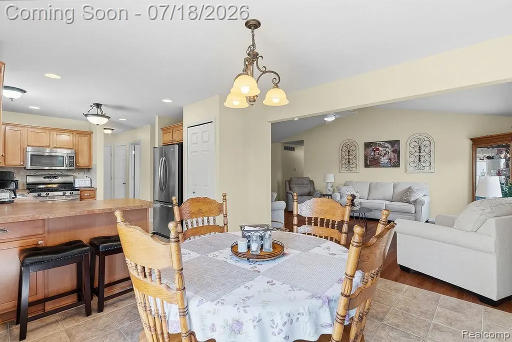 1529 Baypointe Circle Mundy Township MI 48439
