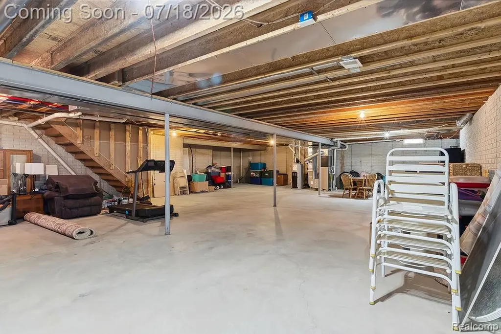1529 Baypointe Circle Mundy Township MI 48439