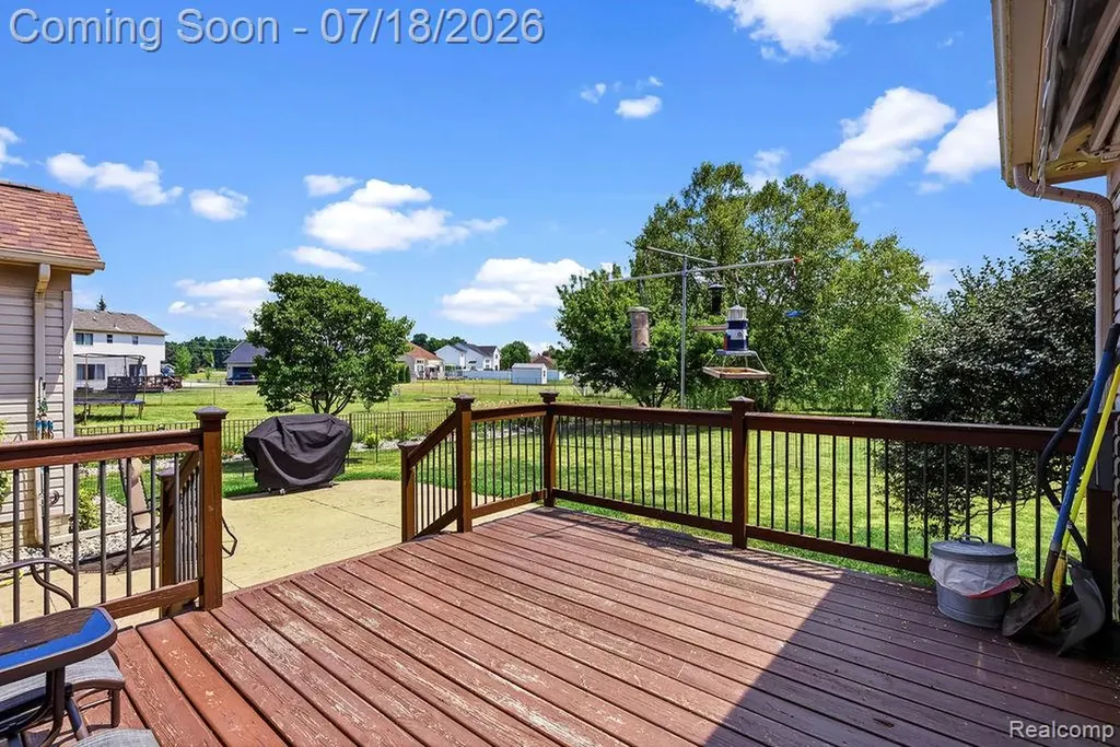 1529 Baypointe Circle Mundy Township MI 48439