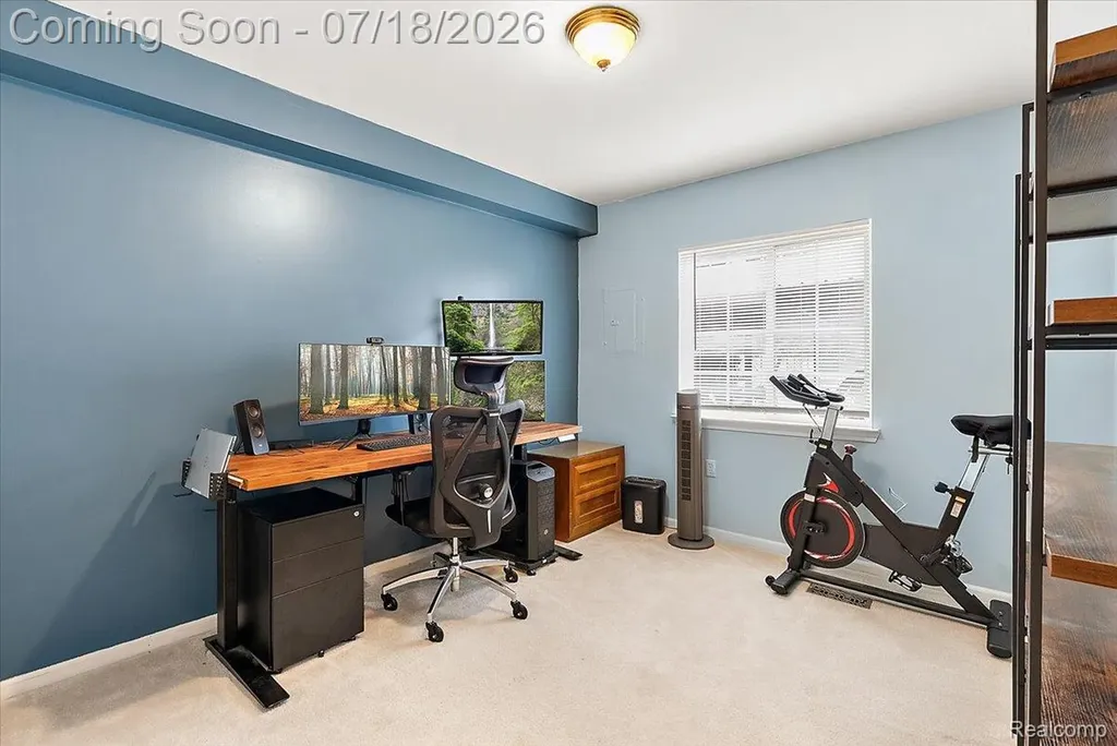 861 Saybrook Drive Waterford Charter Township MI 48327